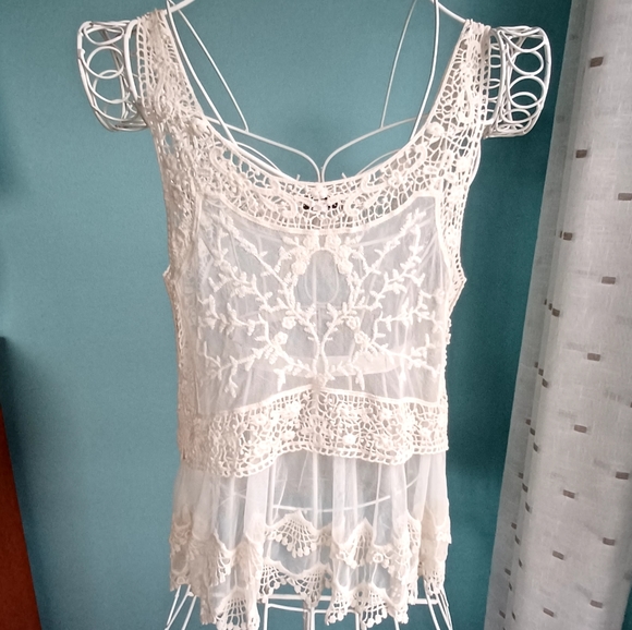 EUC Express Ivory Lace Tank Top - Picture 3 of 7